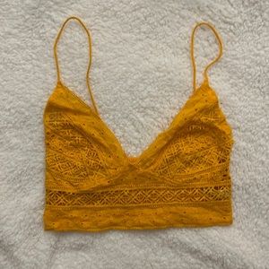 NWOT  FREE PEOPLE BRALETTE MANGO 🥭 YELLOW.. SIZE MEDIUM..